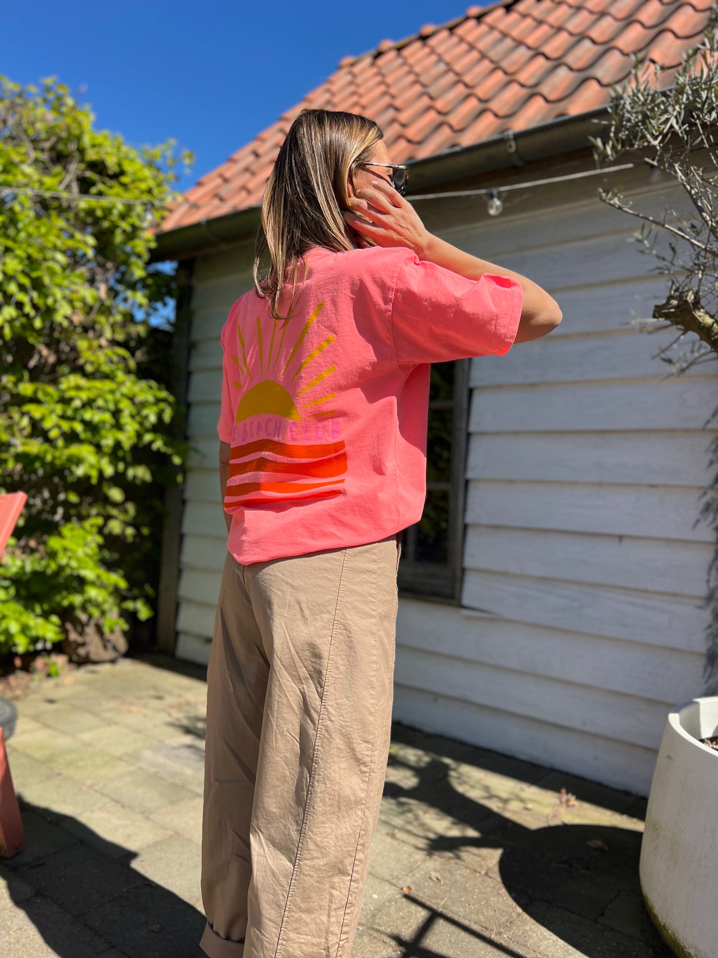 BEACH CLUB T-SHIRT CORAL