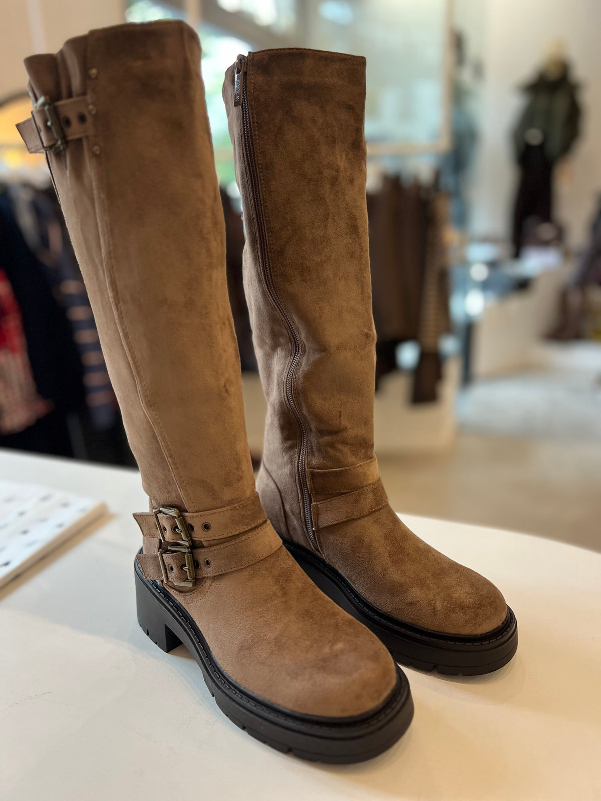 BOOTS