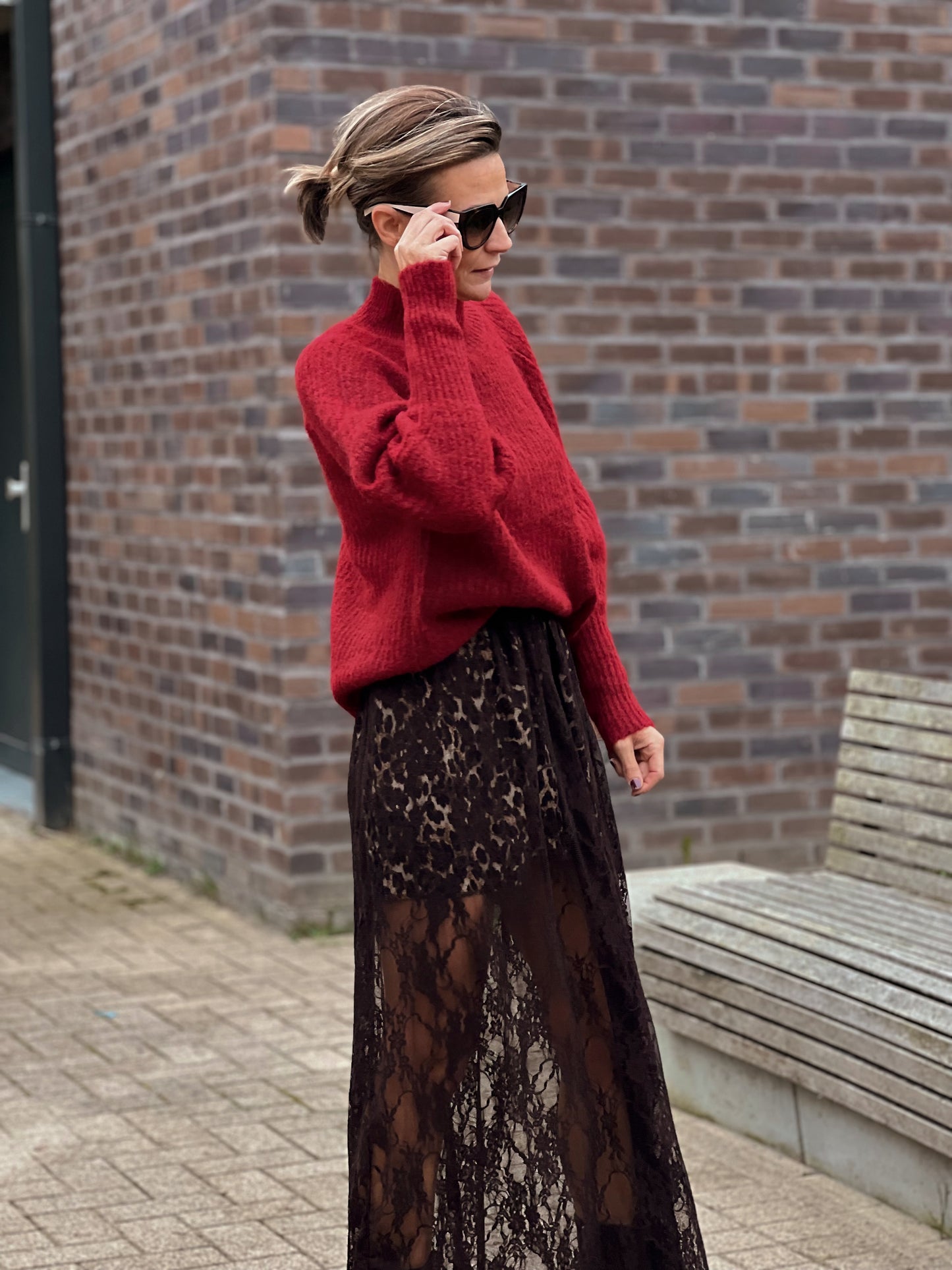 LACE SKIRT CHOCOLAT