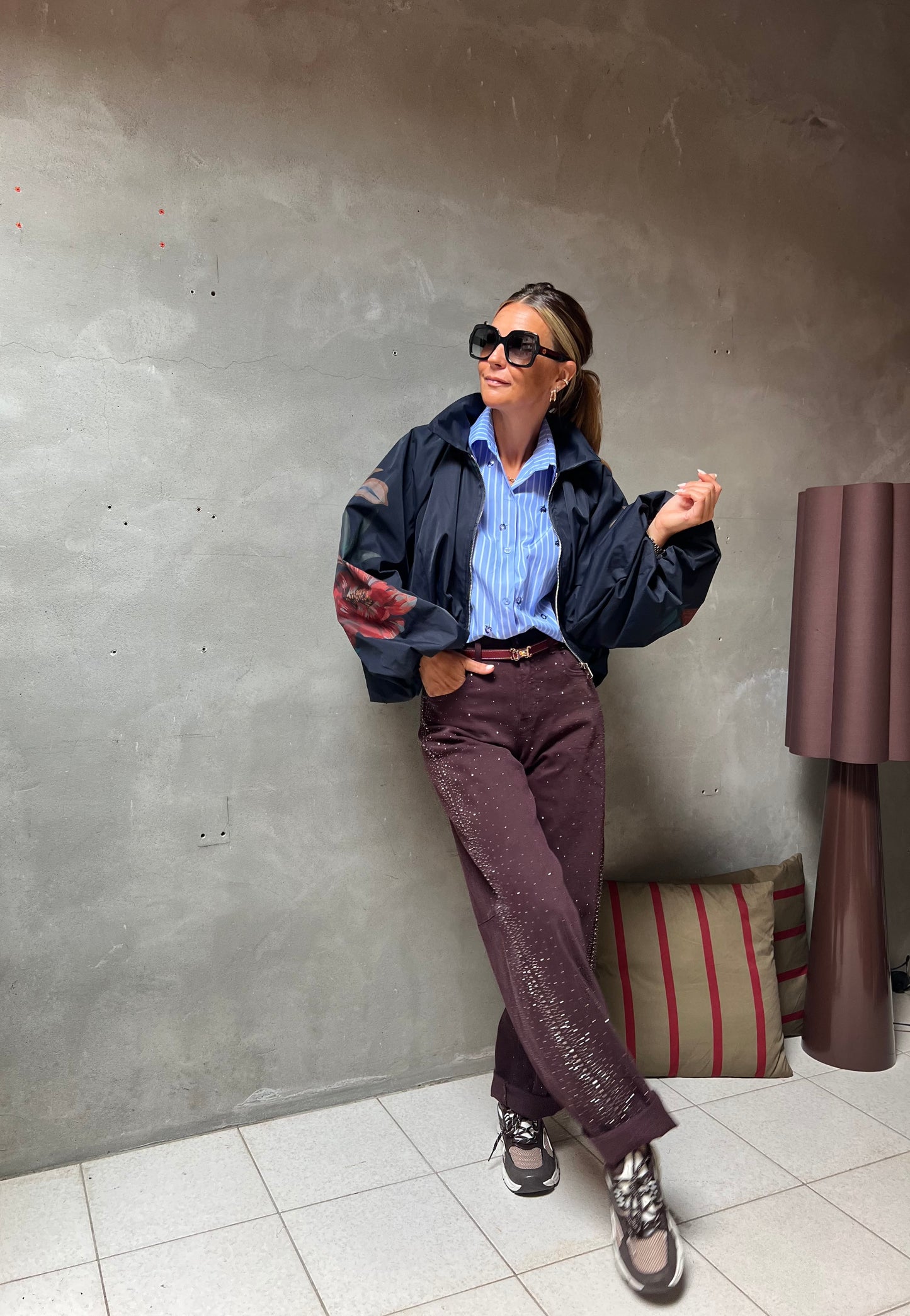 LEONIE BOMBER NAVY FLORAL