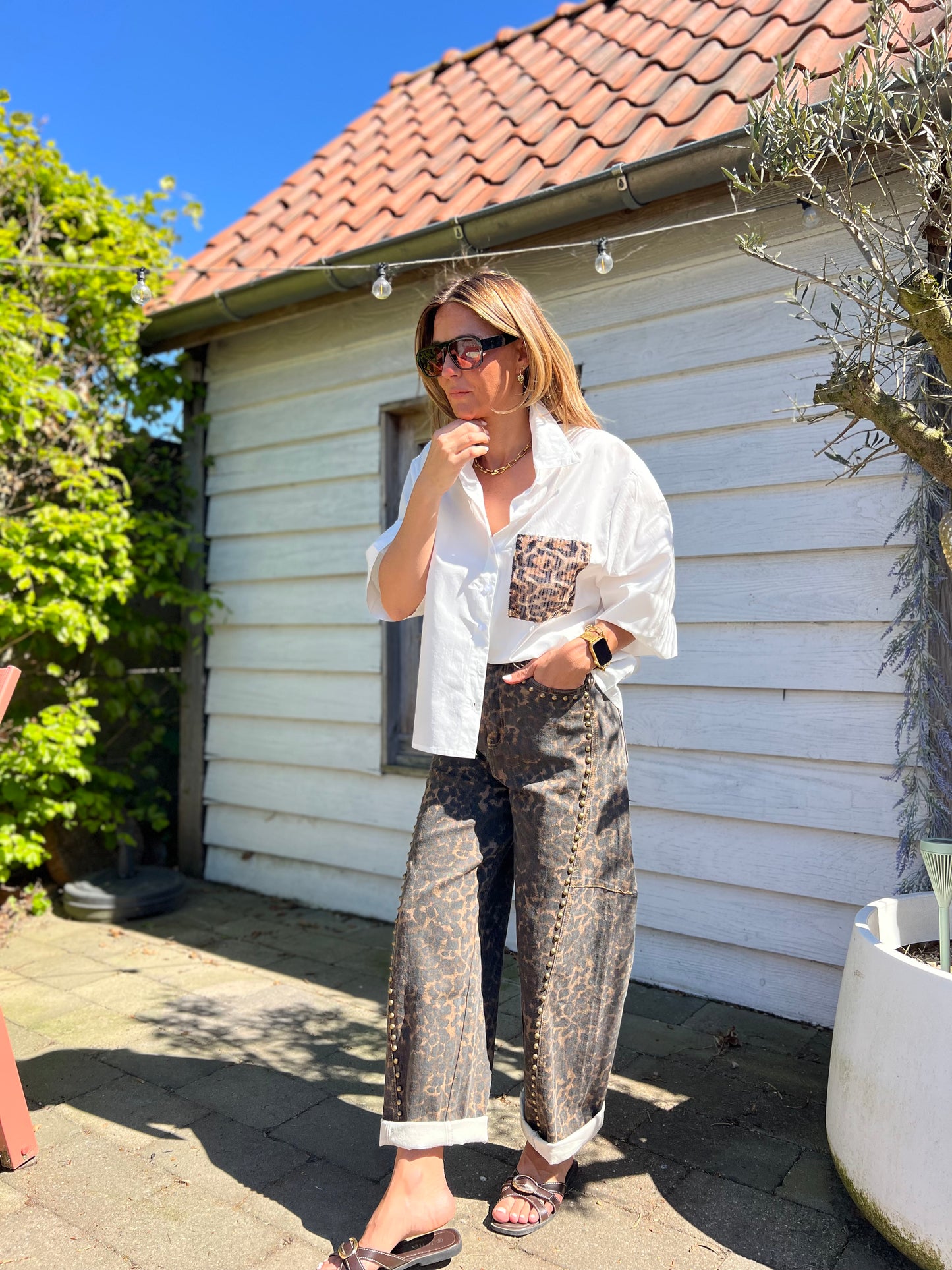 LÉOPARD STUDDED BARREL PANTS