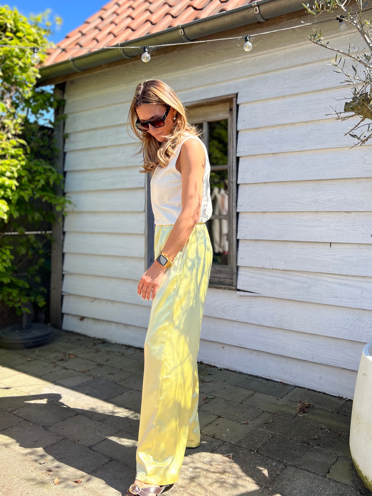 FLOWY SATIN PANTS YELLOW