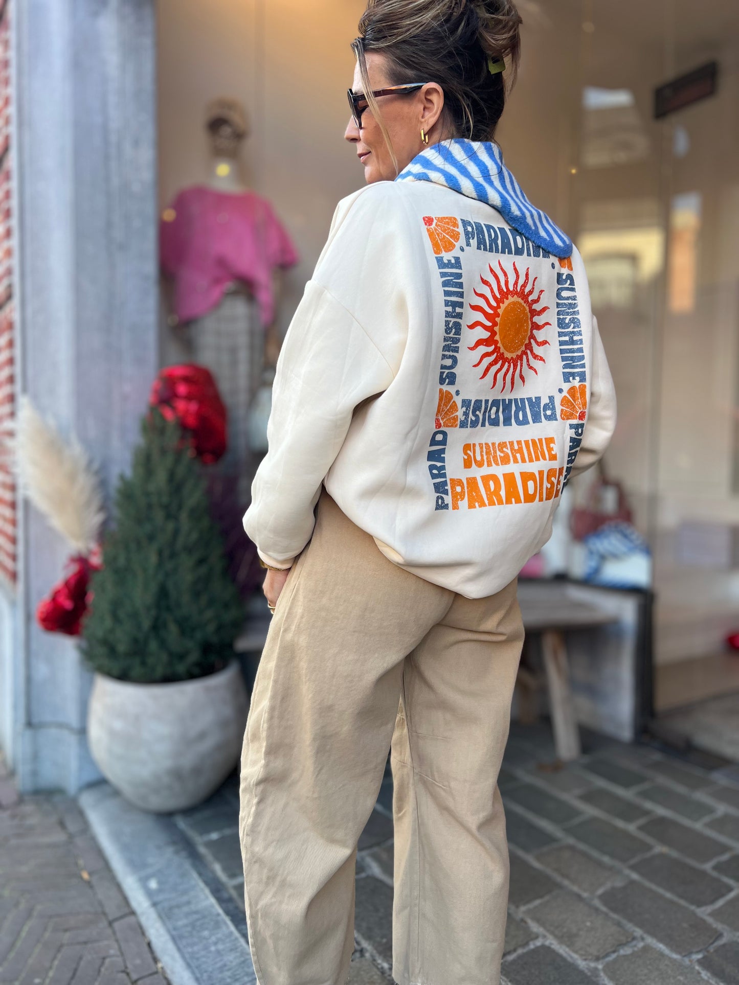 SUN SWEATER BUTTERYELLOW