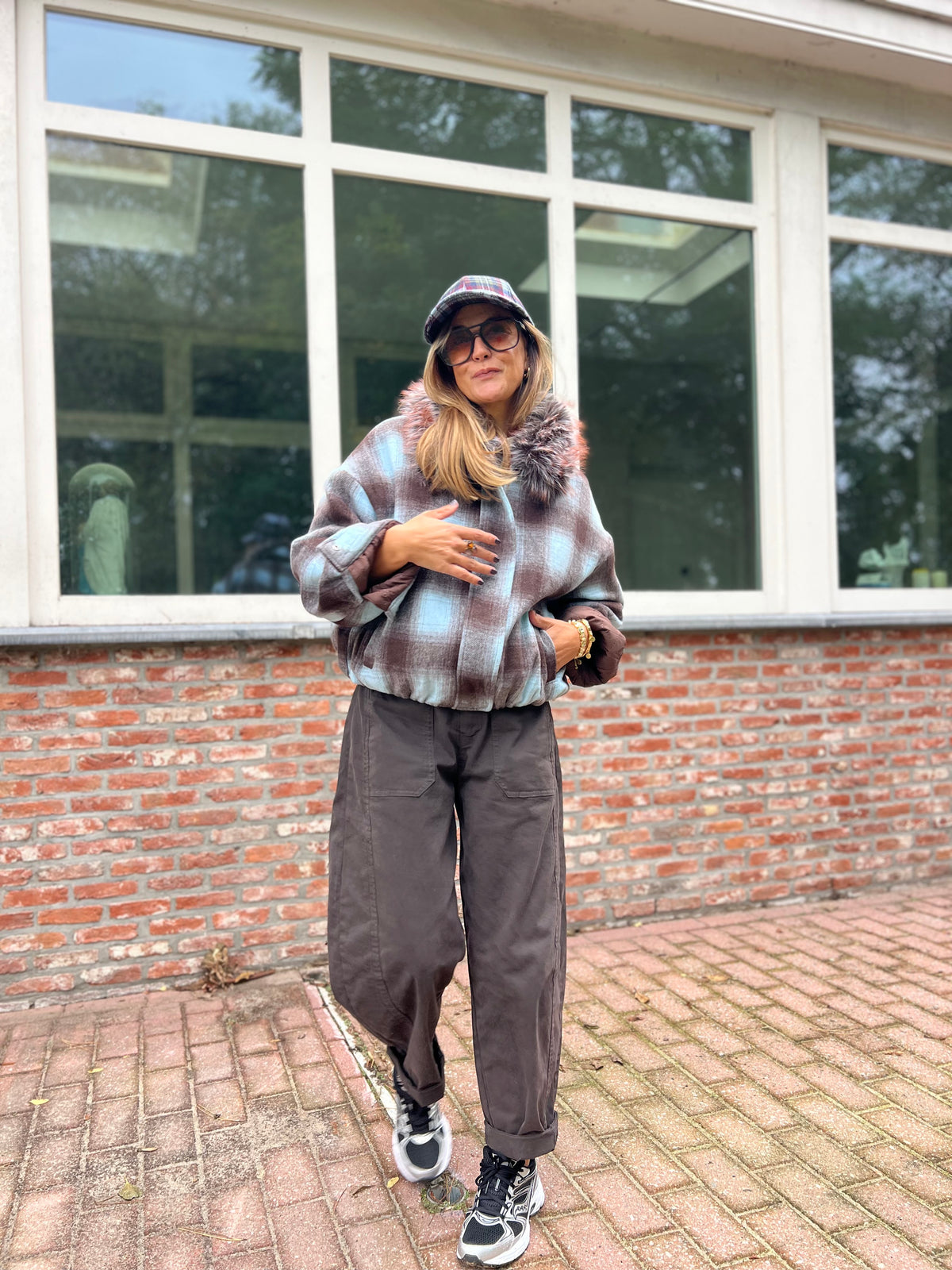 BARREL PANTS BROWN