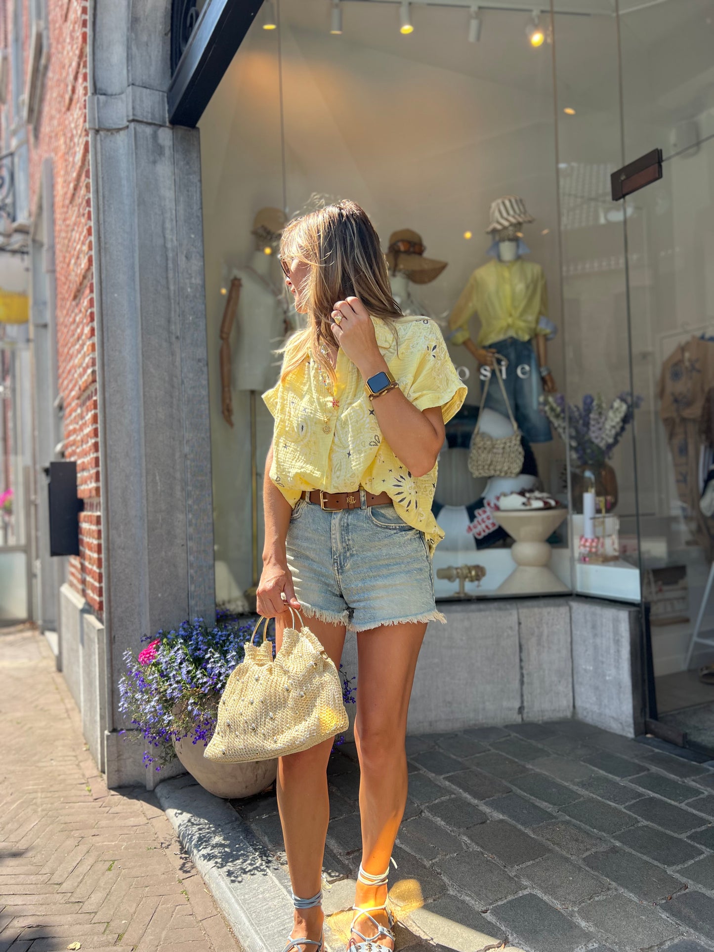 CORFU SHORT