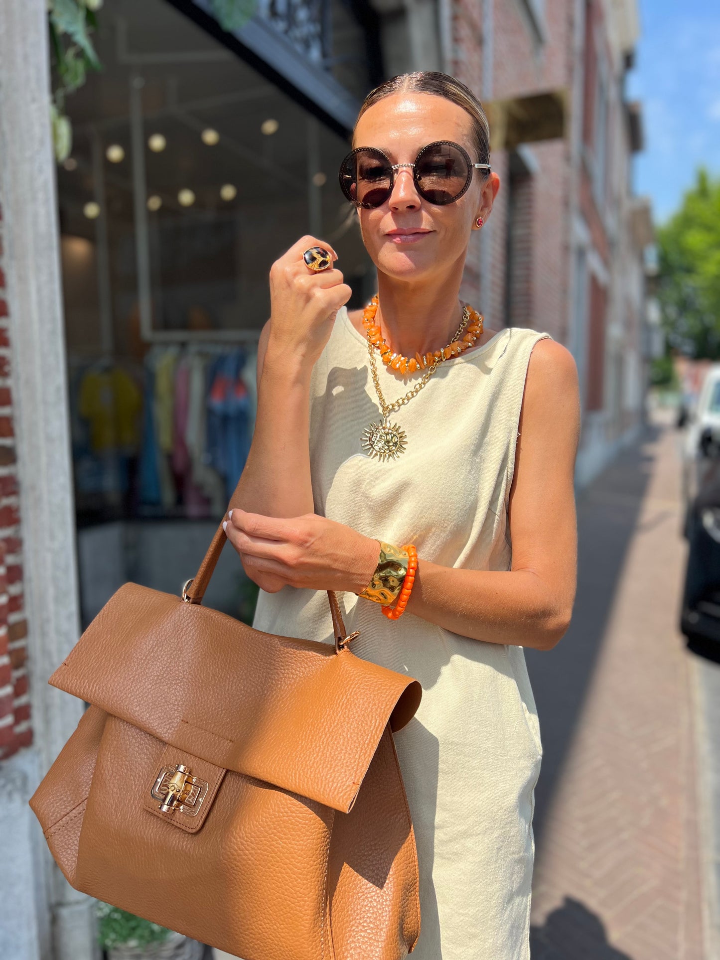 CORINNE HANDTAS COGNAC