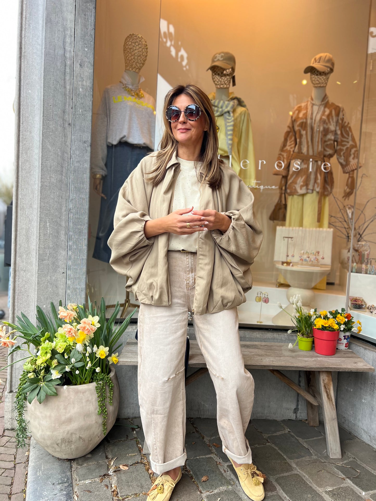 SAND WASHED BARREL JEANS I’m back 🤩