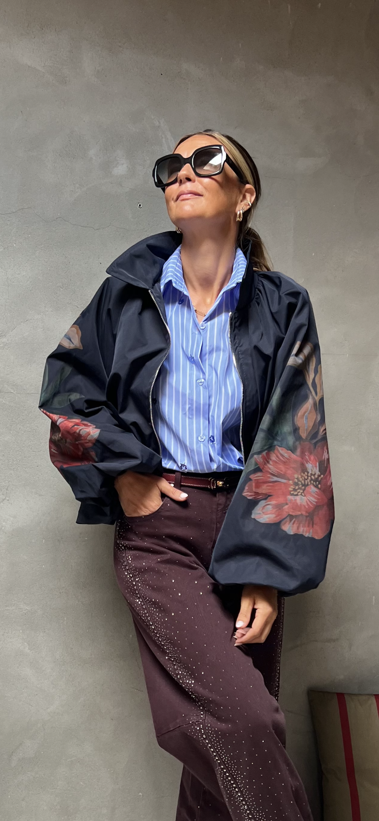 LEONIE BOMBER NAVY FLORAL