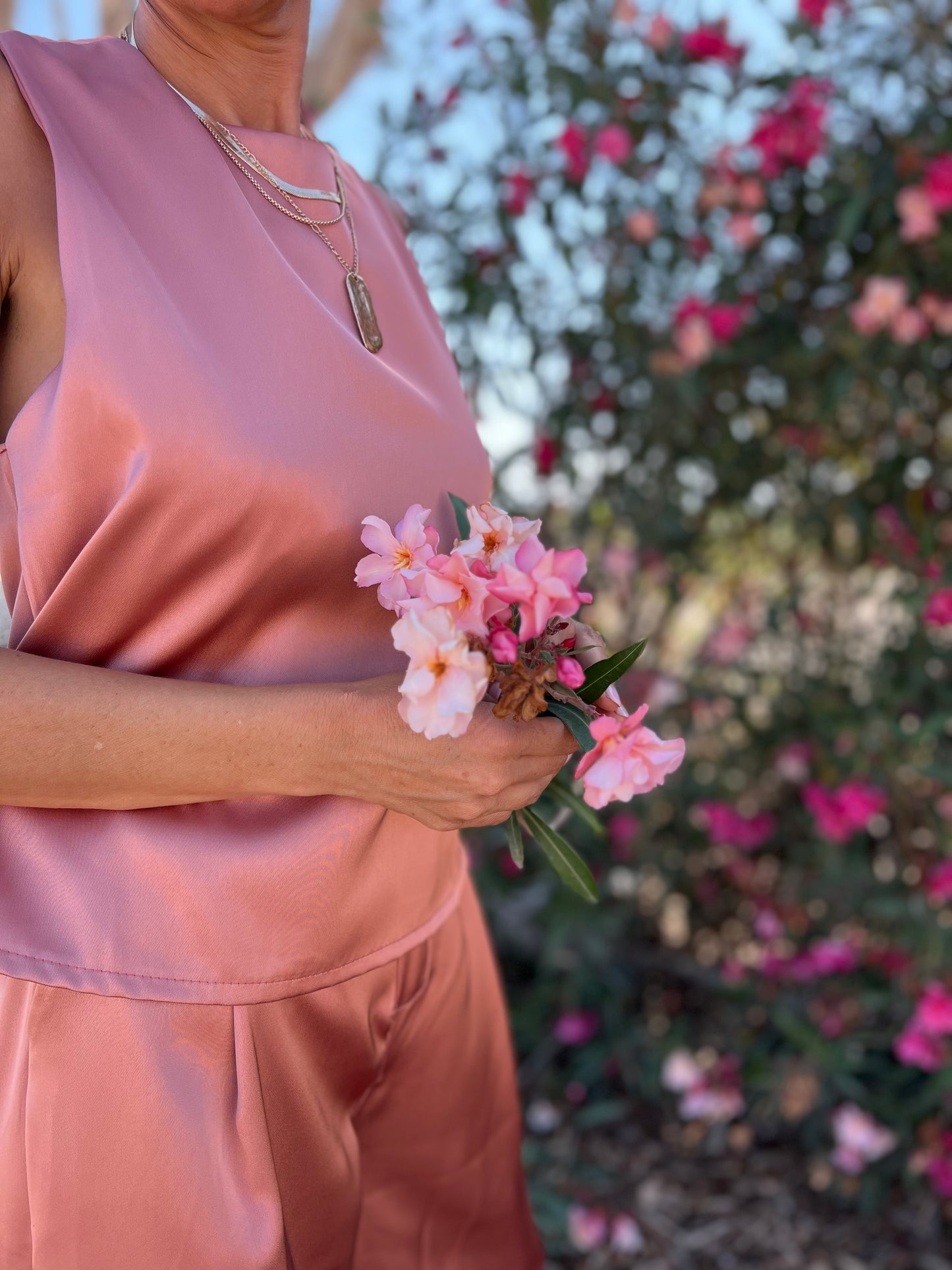 BLUSHY PINK TOP