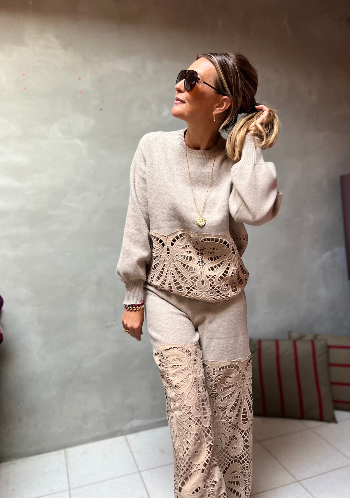 SAND LACE 2-PIECE SET