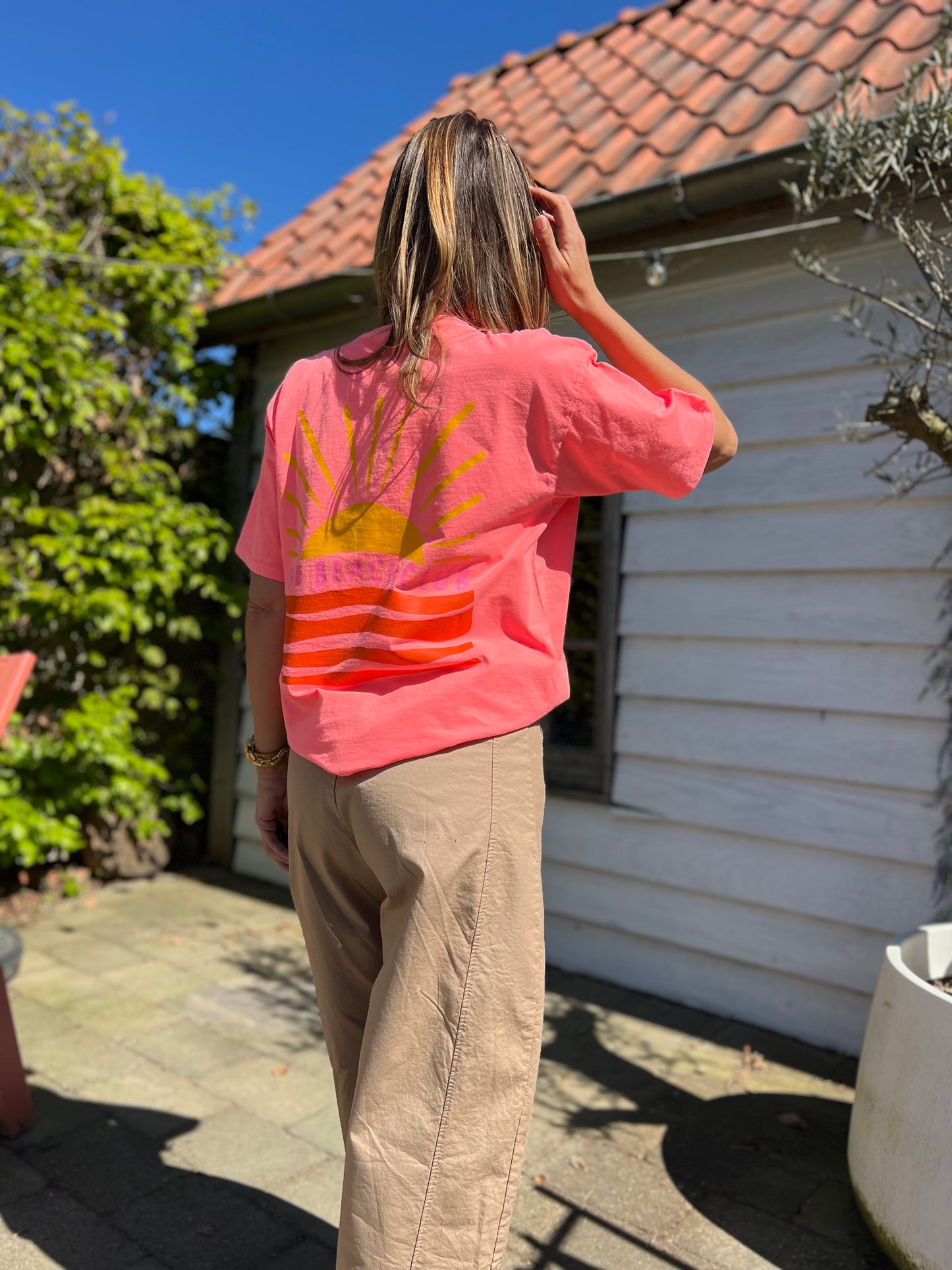 BEACH CLUB T-SHIRT CORAL