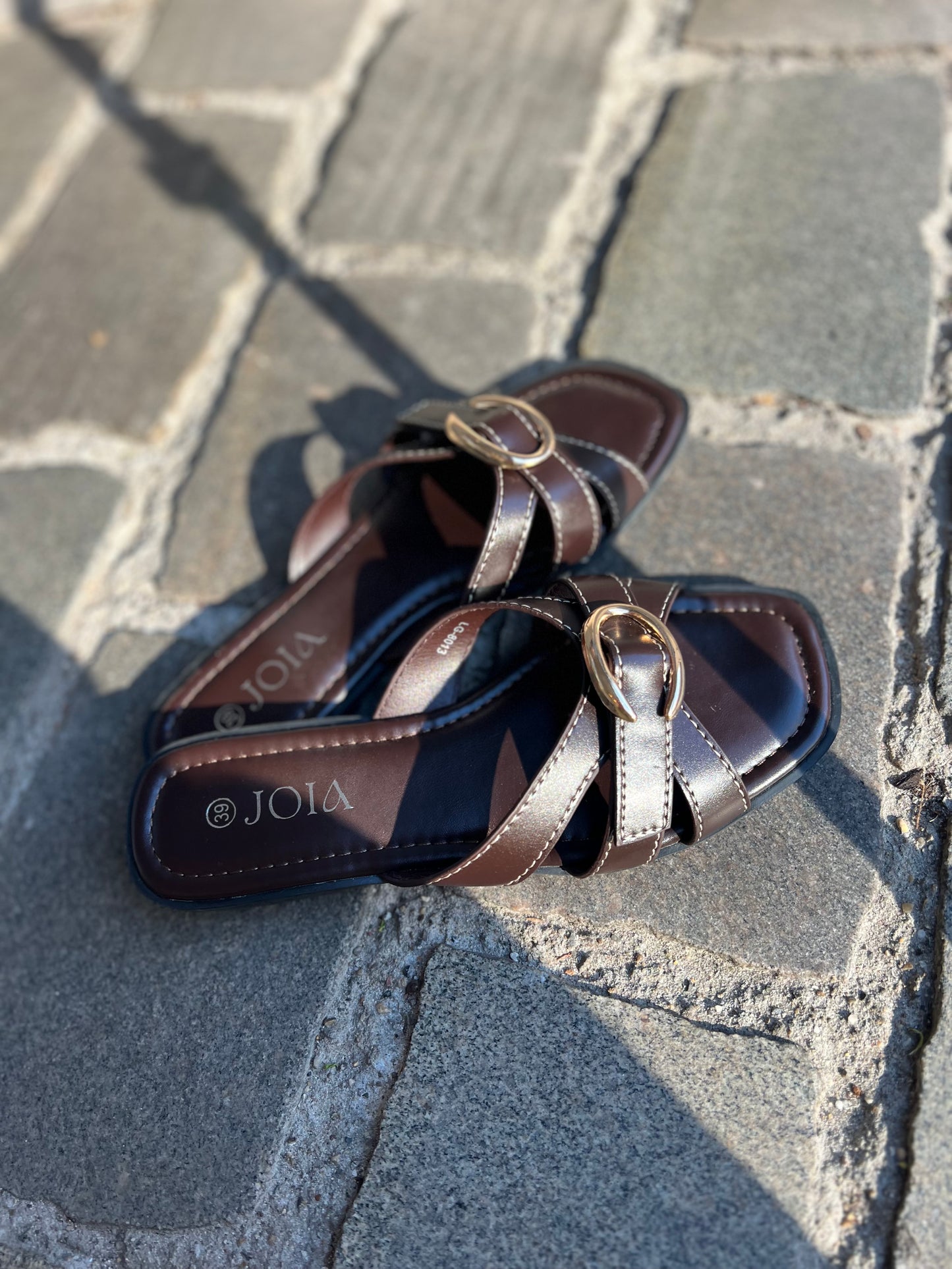 SLIPPERS BROWN/GOLD