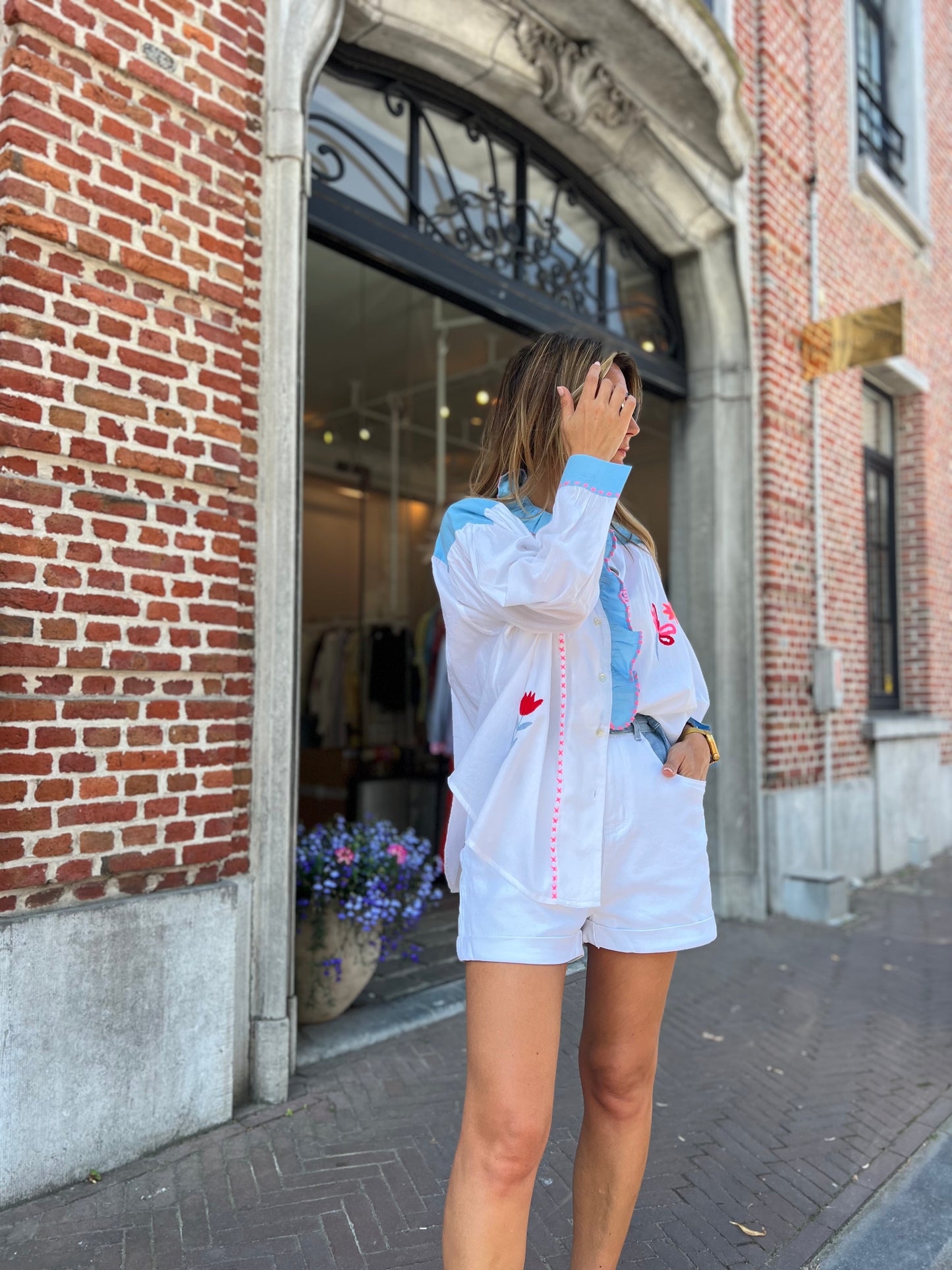 AMILLY BLOUSE