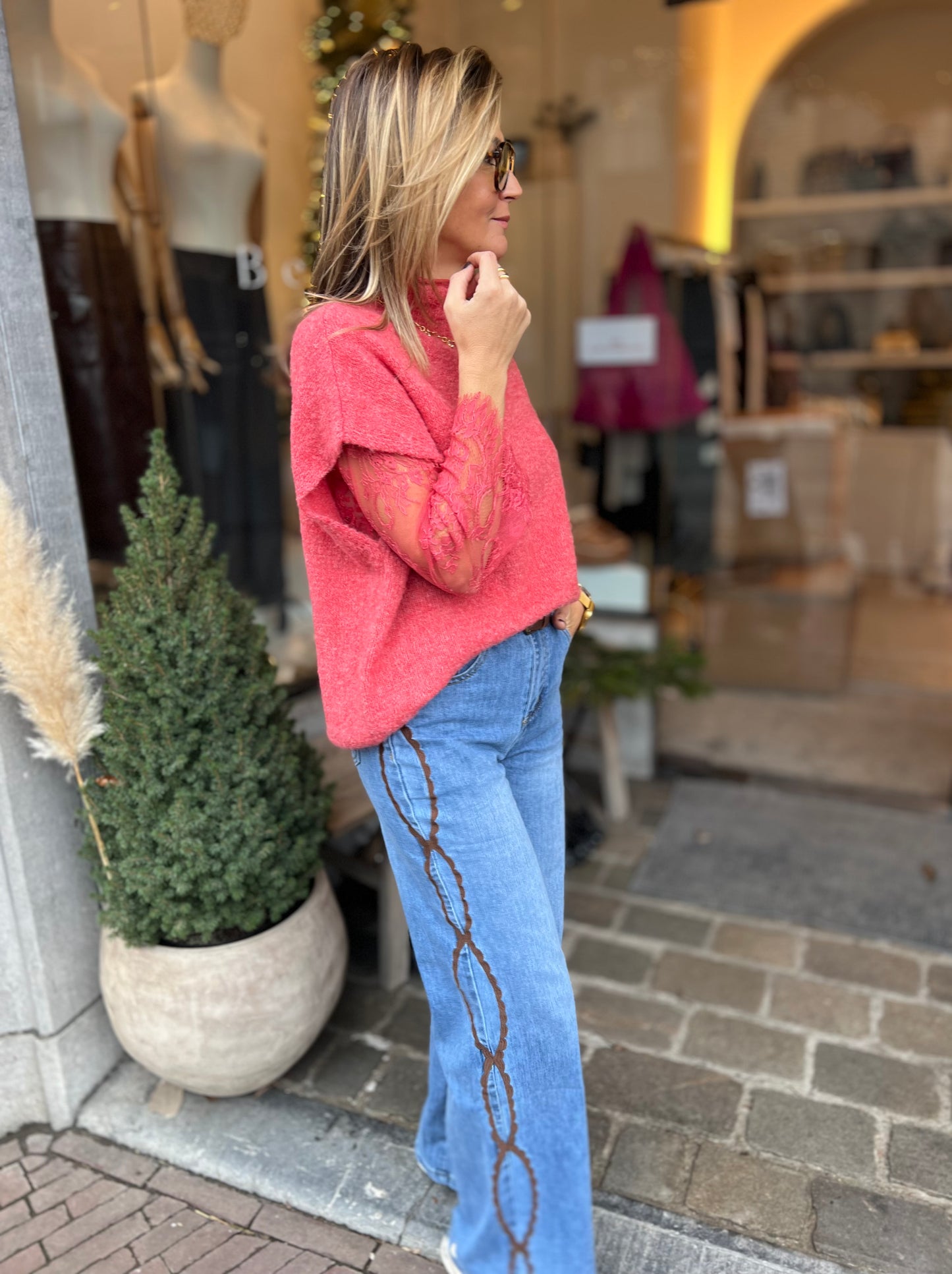 DULCI LACE PULL CORAL