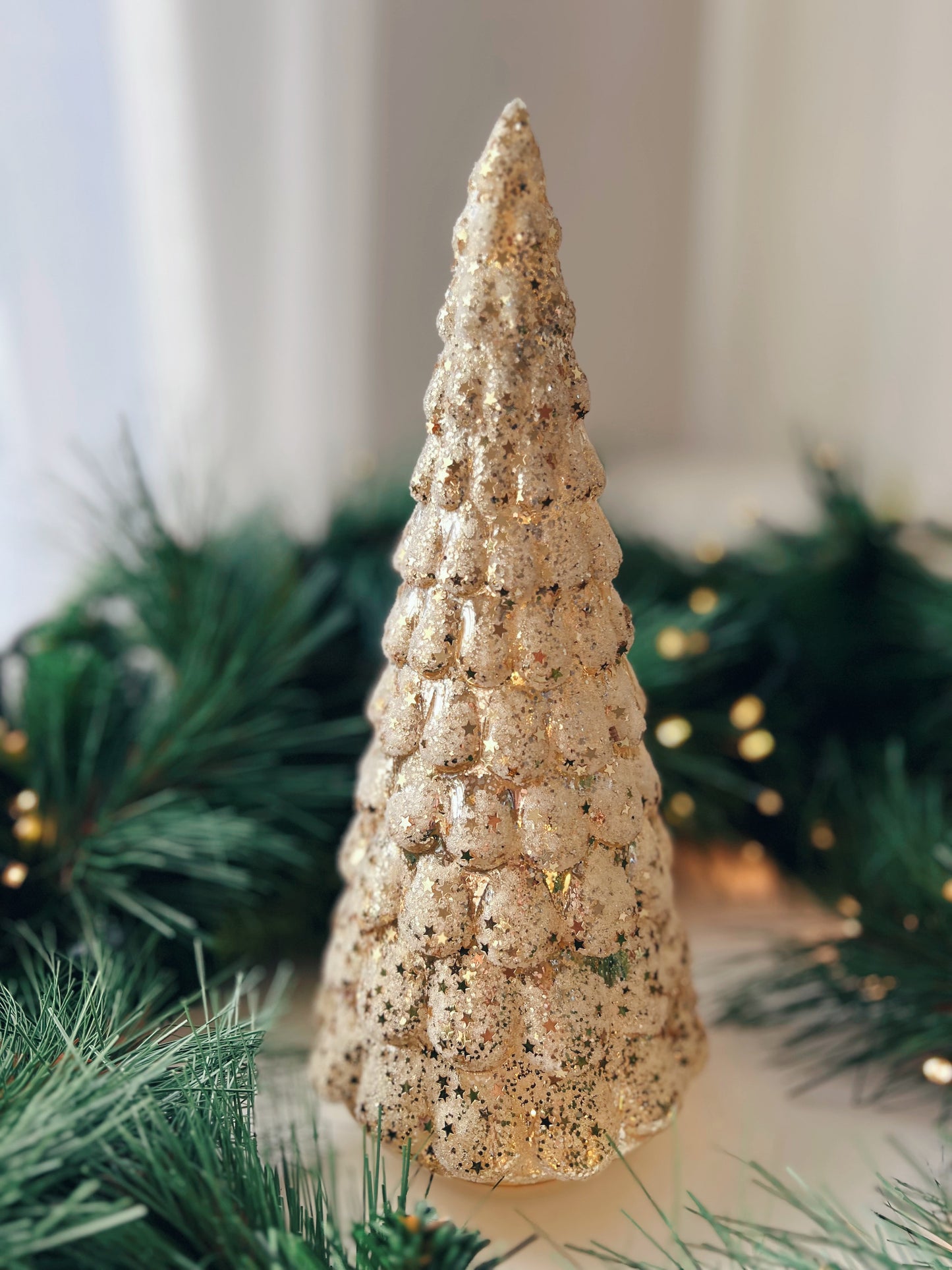 FROSTED LED TREE